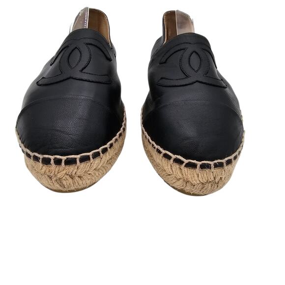Chanel CC Logo Espadrille Slip On Flat Loafer Black Leather Size 37 US 6 6.5 - Picture 4 of 11